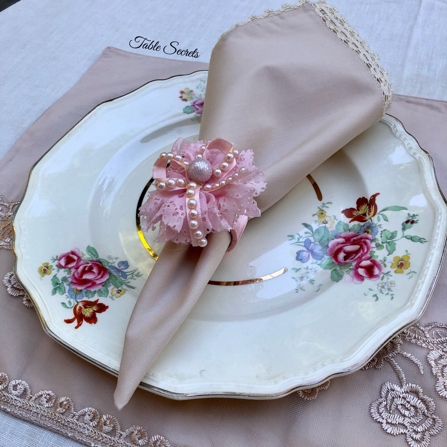 Vintage Pink Pearl & Ribbon Napkin Rings (Set)